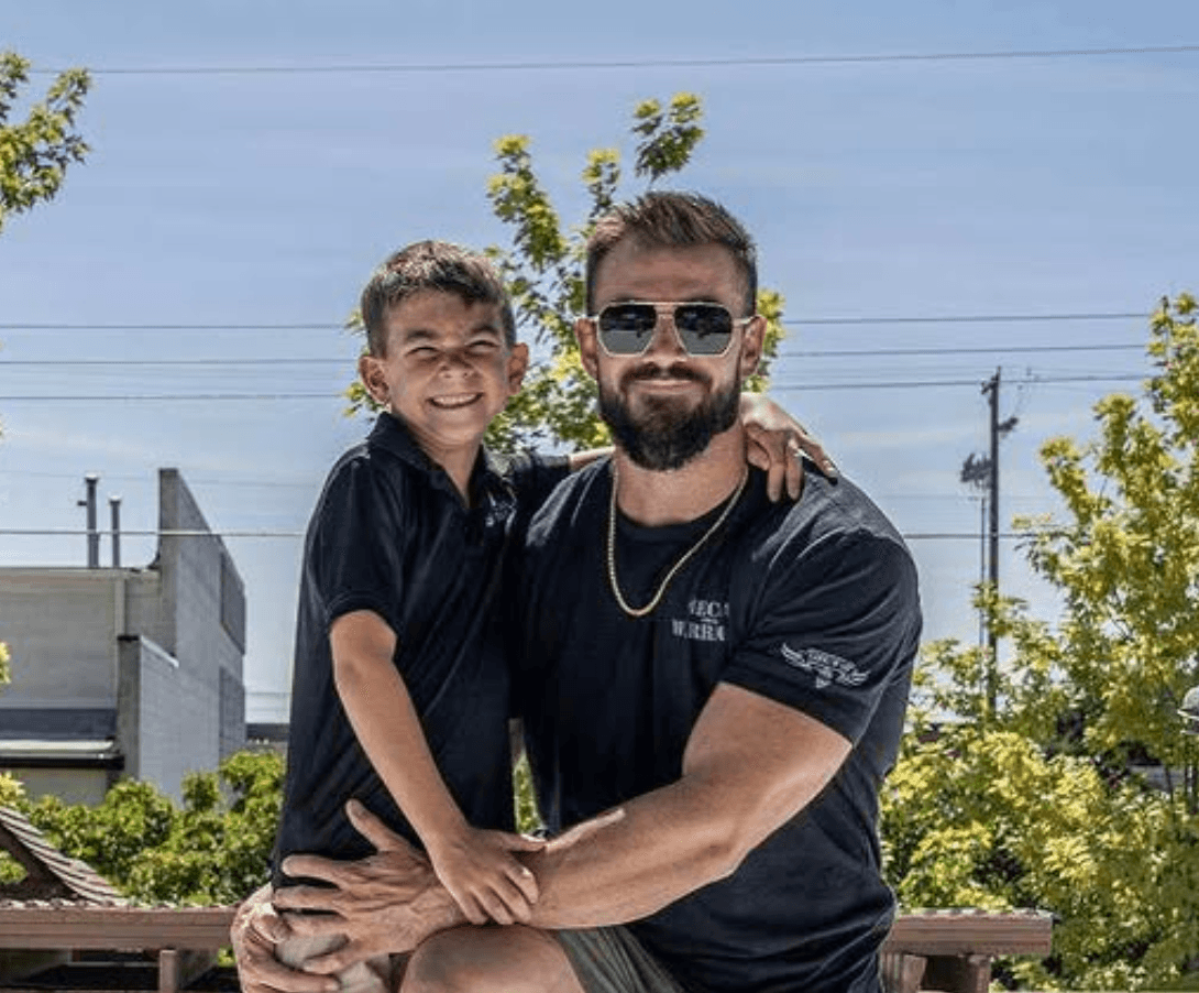 Austin Summers and his son